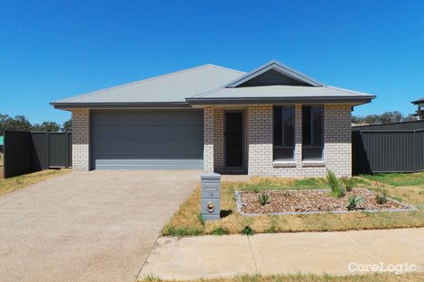 Property photo of 16 Kingham Street North Tamworth NSW 2340