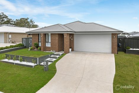 Property photo of 20 Harrow Circuit Greta NSW 2334