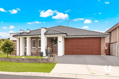18 Burringoa Cres, Colebee, NSW 2761