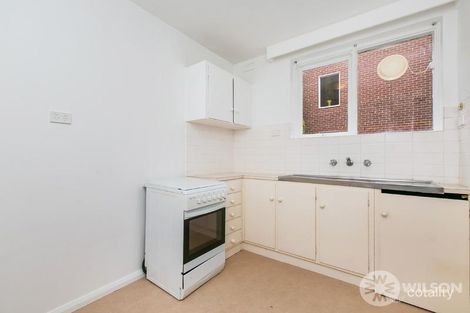 Property photo of 4/99 Alma Road St Kilda East VIC 3183