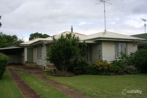 30 Henderson St, Newtown, QLD 4350