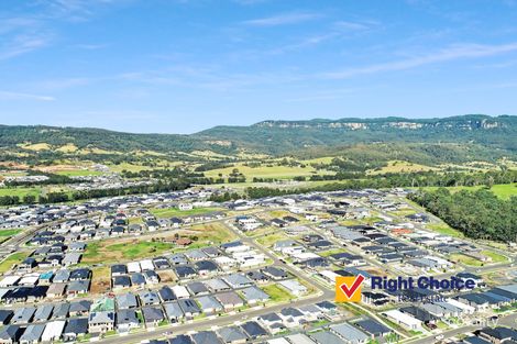 16 Bushranger Pde, Calderwood, NSW 2527