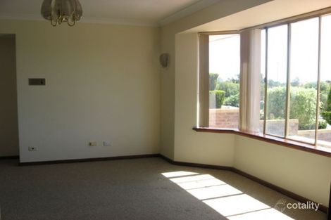 Property photo of 34 Leeway Drive Ocean Reef WA 6027