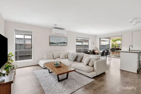 Property photo of 29 Dobell Street Mount Duneed VIC 3217