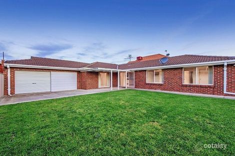 Property photo of 5 Sandpiper Drive Taylors Lakes VIC 3038