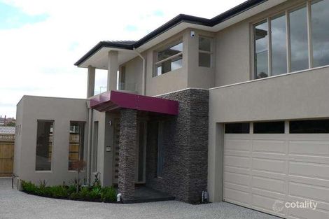 Property photo of 4/3 Stornoway Road Camberwell VIC 3124