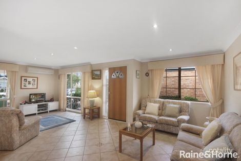 Property photo of 30 Jane Ellen Crescent Chittaway Bay NSW 2261