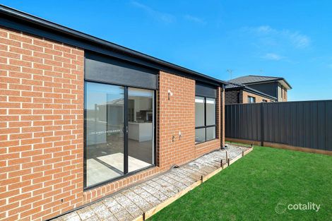 Property photo of 59 Rivella Circuit Tarneit VIC 3029