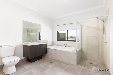 Property photo of 4 Pinbarren Street Banya QLD 4551