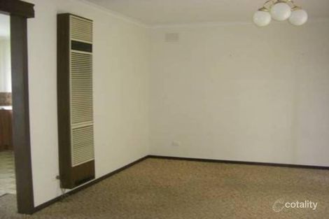 Property photo of 110 Rokewood Crescent Meadow Heights VIC 3048