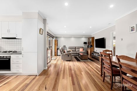 Property photo of 2/16 Cuthbert Road Reservoir VIC 3073