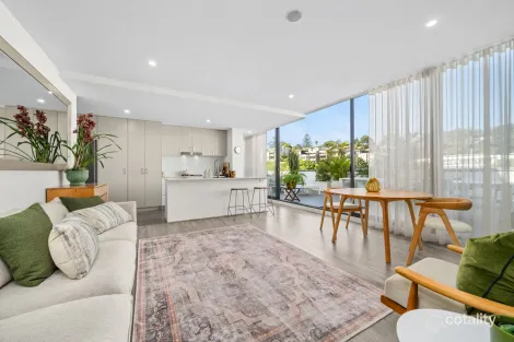 Property photo of 501/16-22 Sturdee Parade Dee Why NSW 2099