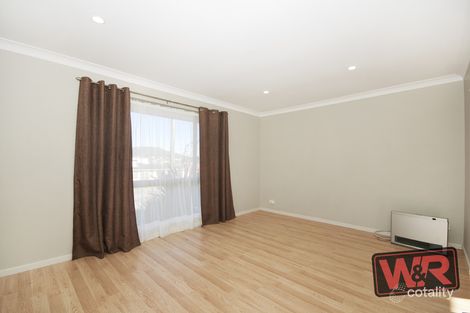 Property photo of 26 Hofrad Court Yakamia WA 6330