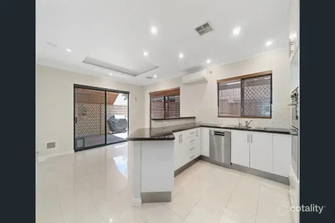 Property photo of 39 Elyard Crescent Stirling WA 6021