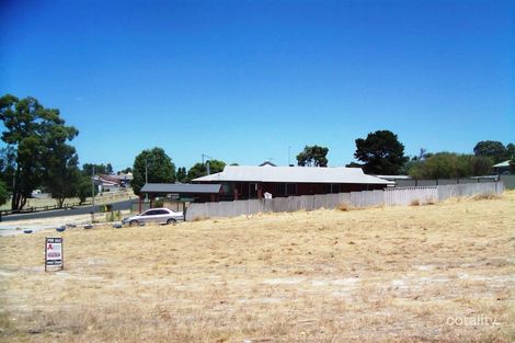 1 Moore St, Collie, WA 6225