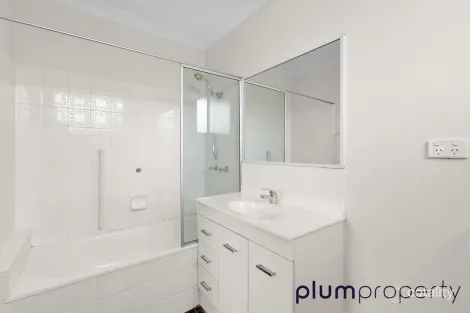 Property photo of 3/91 Central Avenue Indooroopilly QLD 4068