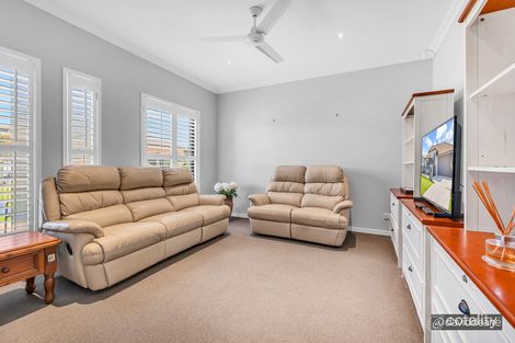 Property photo of 33 Como Circuit Warner QLD 4500