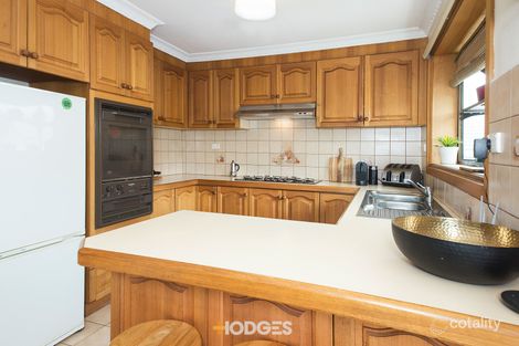 Property photo of 1/79 Ferntree Gully Road Mount Waverley VIC 3149