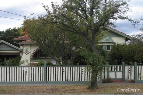 Property photo of 10 Cairnes Grove Bentleigh VIC 3204