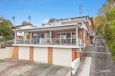 2/11 Lynn Ave, Point Frederick, NSW 2250