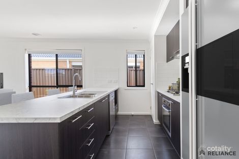 Property photo of 83 Hirata Boulevard Wyndham Vale VIC 3024