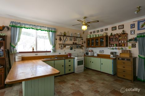 Property photo of 50 Goldsmiths Road Eaglehawk VIC 3556