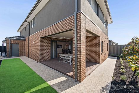 Property photo of 25 Lakeside Drive Wollert VIC 3750