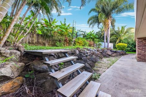 Property photo of 27 Sandpiper Crescent Jubilee Pocket QLD 4802