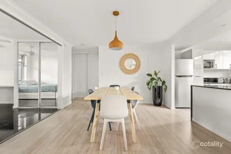 19 Ellis St, Kangaroo Point, QLD 4169