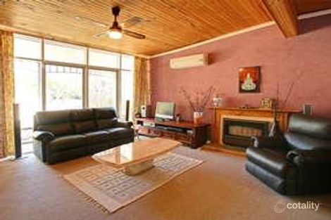 Property photo of 47 Carinya Road Vermont VIC 3133