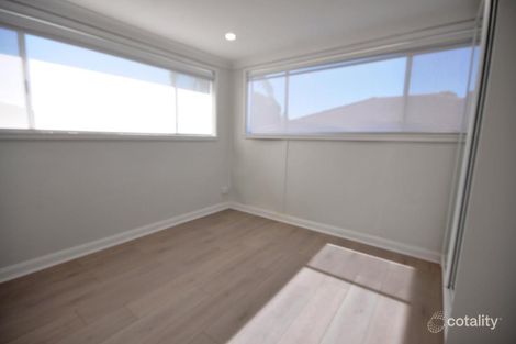 33 Wanda St, Merrylands West, NSW 2160