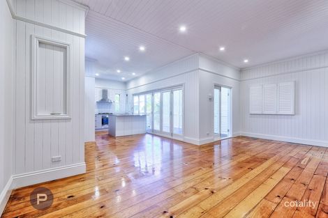 Property photo of 17 Catherine Street Woolloongabba QLD 4102