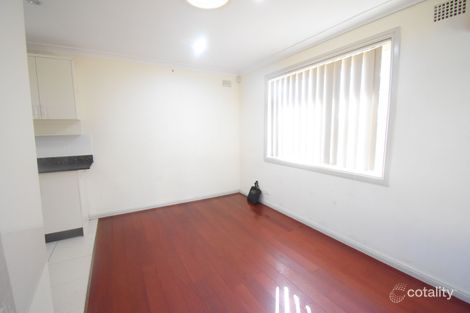 Property photo of 6 Selwyn Place Fairfield West NSW 2165