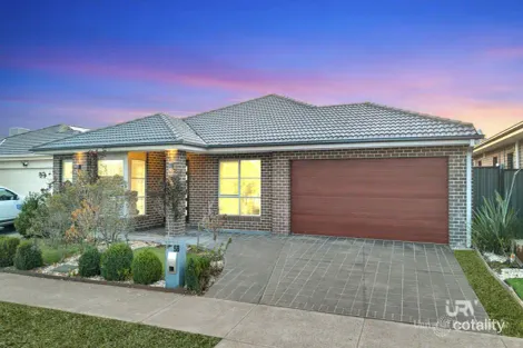 58 Evergreen Cres, Craigieburn, VIC 3064