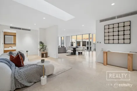 9/5 Ferry St, South Perth, WA 6151