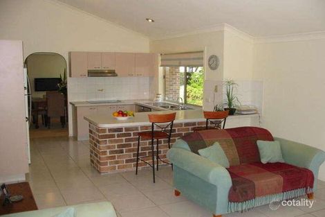 Property photo of 6 Kell Court Carindale QLD 4152