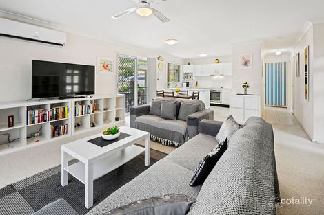 Property photo of 2/84-86 Castile Crescent Edens Landing QLD 4207