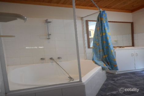 8 Dapville St, Cobar, NSW 2835