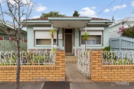 8 Evelyn St, St Kilda East, VIC 3183