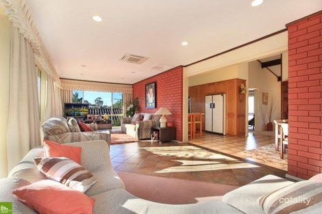 Property photo of 80 Uralba Street Figtree NSW 2525