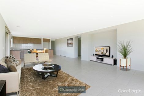 Property photo of 40 Kensington Square Drouin VIC 3818