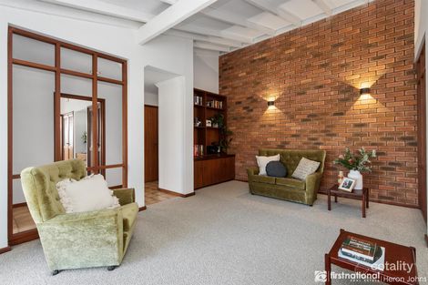 Property photo of 6 Waltham Court Bateman WA 6150