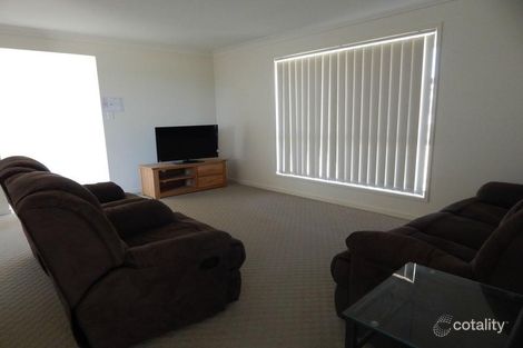 Property photo of 7 Sweetapple Drive Miles QLD 4415