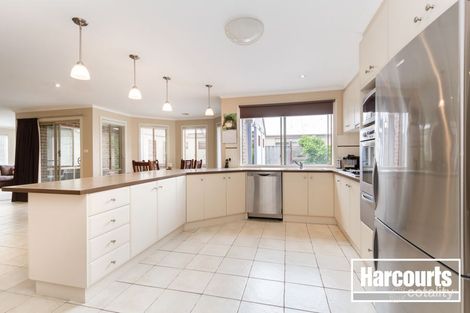 Property photo of 5 Spring Water Crescent Cranbourne VIC 3977