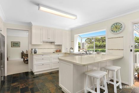 Property photo of 11 Stroud Place Belrose NSW 2085