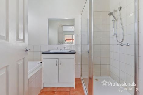 Property photo of 23/52 Latham Street Werribee VIC 3030
