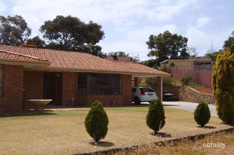 11 Westerly Cres, Heathridge, WA 6027