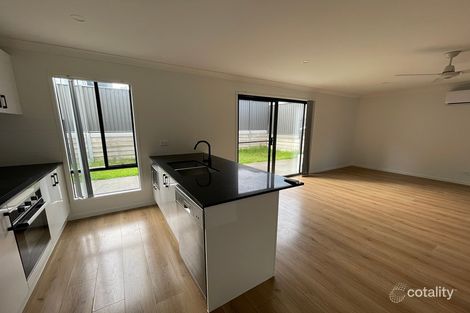 Property photo of 2/5 Eagle Drive Eagleby QLD 4207