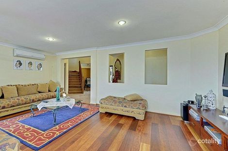 Property photo of 120 Silky Oak Crescent Carindale QLD 4152