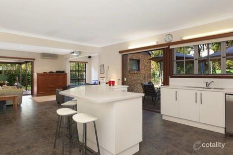 Property photo of 1 Conebush Crescent Bellbowrie QLD 4070